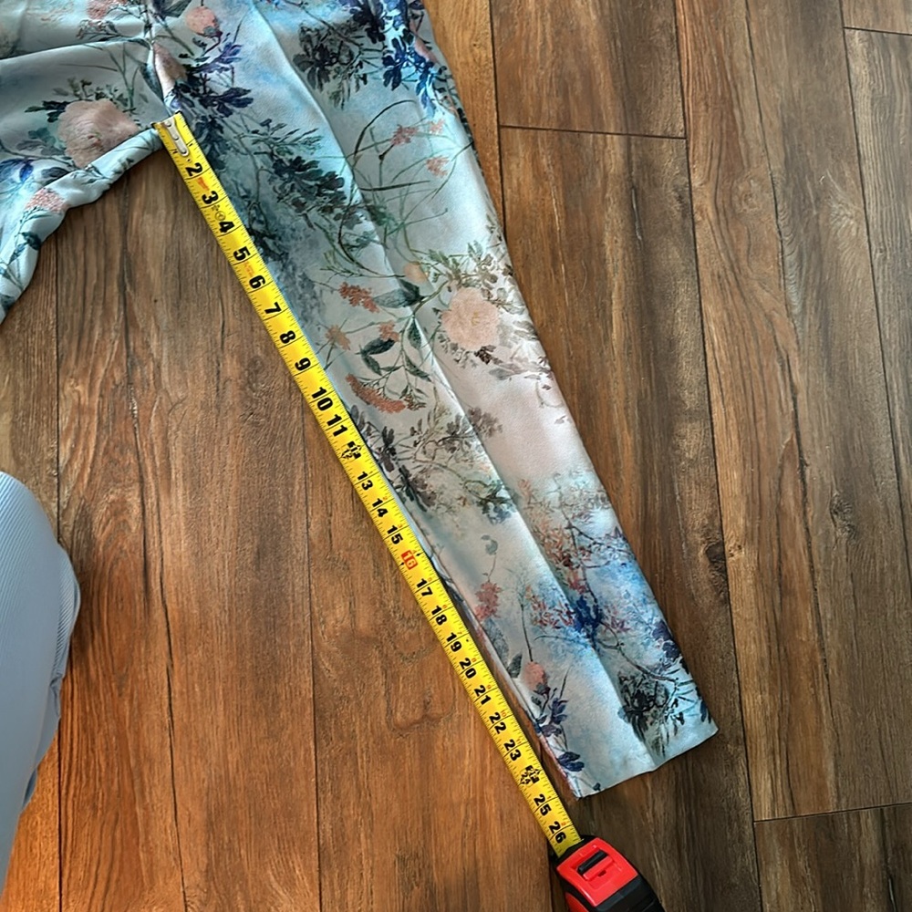 Floral Suit Set - Picture 6 of 6